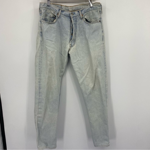 Levi's 501 RARE Lightwash 1980's Button Fly Made In USA Jeans 33 - Picture 1 of 15